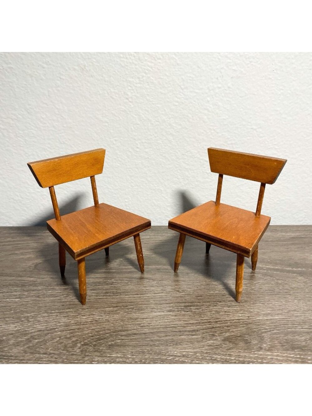 Vintage MCM Wooden Doll House Dining Room Kitchen Chairs